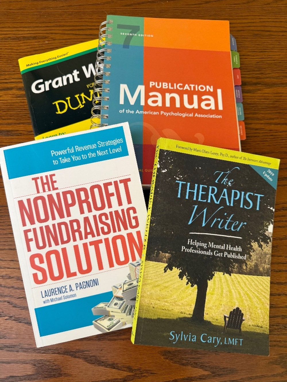 📚🌟 Nonprofit Fundraising & Grant Writing Resource Collection 🌟📚